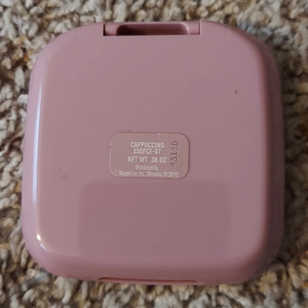 Compact - Picture 2 of 3